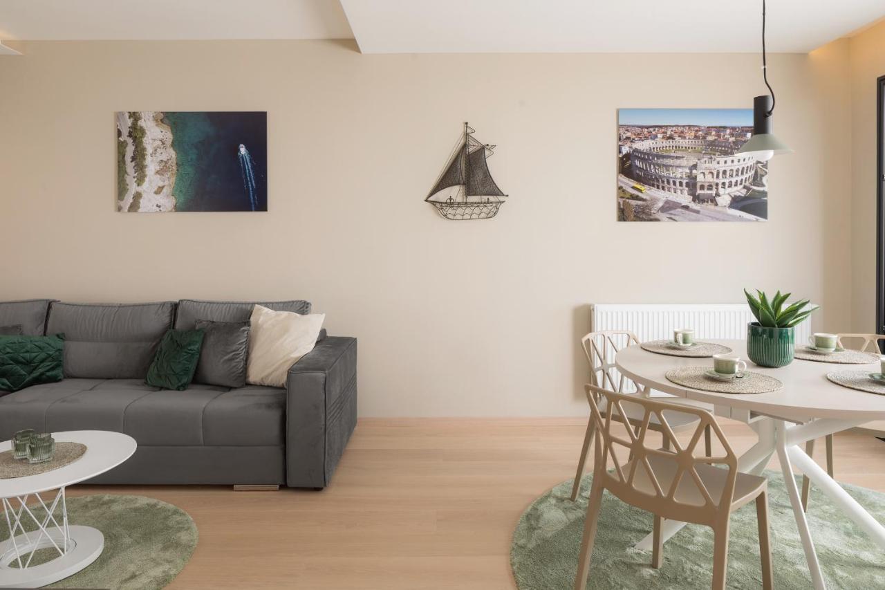 Luxury Apartment Bianco Pula Ngoại thất bức ảnh